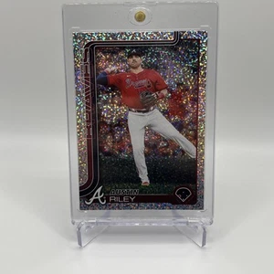 2025 Topps Celebration Austin Riley Confetti Parallel Braves #54 - Imagen 1 de 2