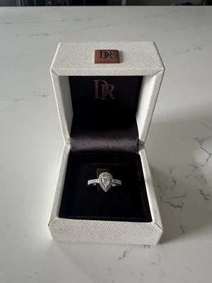 .50ct Pear Cut Diamond Engagement Ring – 18K White Gold (GIA Certified) - Image 1 of 4