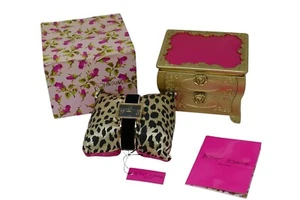 Betsey Johnson Ladies Rectangular Dial Analog Watch Black BJ4049 Needs Battery - Picture 1 of 13