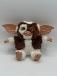 NECA Gremlins Gizmo 6 in Plush Toy - Picture 1 of 3