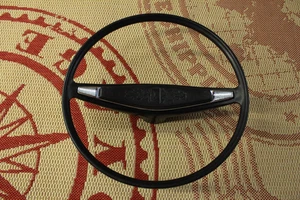 VAZ LADA 2106 2103 STEERING WHEEL VINTAGE RETRO MADE IN USSR vintage ORIGINAL - Picture 1 of 7
