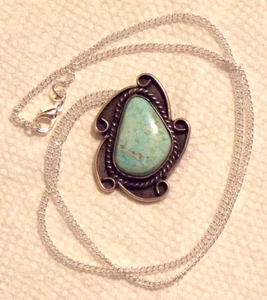 VINTAGE NAVAJO ANHÄNGER STERLINGSILBER & TÜRKIS MIT KETTE - Bild 1 von 7