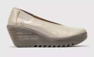 Bomba de cuña para mujer FLY LONDON YOZA 013, plata Borgogna, talla EU 37 - Imagen 1 de 5