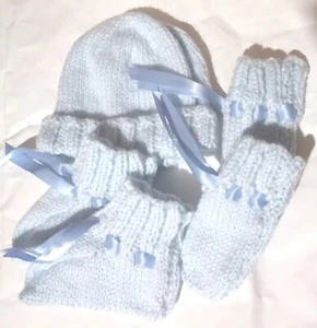 Sale New Baby Knitted Set Of 3 Bonnet, Booties & Mittens 0-12 Mths, 5 Handmade - Foto 1 di 5