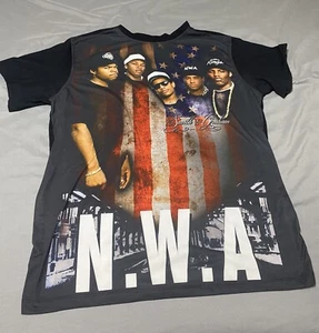 N.W.A. Schwarz weiß rot Flagge Grafik T Größe 2XL Smith & Graham Easy E Eiswürfel - Bild 1 von 4