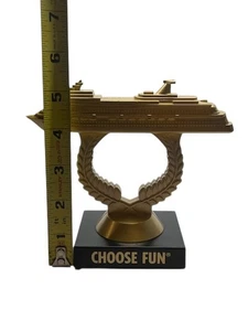 Carnival Dream Kreuzfahrtschiff am Stock Trophäe Souvenir CCL Reise - Bild 1 von 5