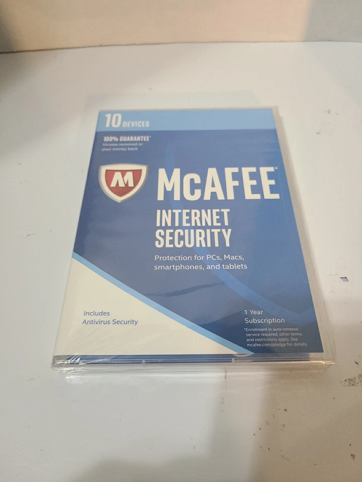 McAfee Internet Security for PC Mac Smartphones & Tablets (MIS17ESA0RAA) - Image 1 of 2