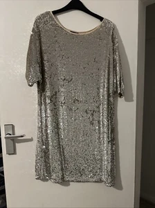 TopShop Nude & Silver Sequin T-shirt Dress Size Uk 10 - Picture 1 of 3