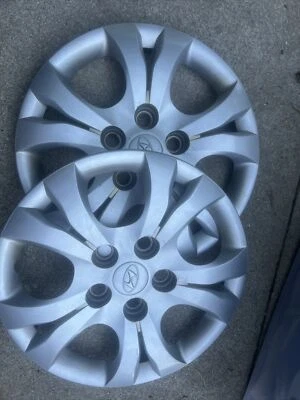 Calota Hyundai Elantra 52960 prata 15 polegadas fabricante de equipamento original 2011-2016 conjunto de 2 - Imagem 1 de 3