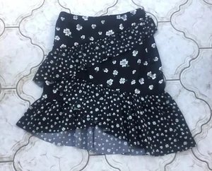 H&M 12 Polyester Black/White Short Ruffle Tiered Skirt Back Zip - Picture 1 of 8