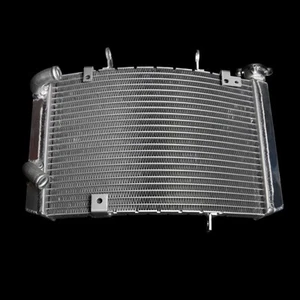 Rezo Performance Aluminium Radiator for Triumph Street Triple 675 R 13-17 - Picture 1 of 8