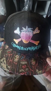 Berried Alive Hut  - Bild 1 von 3