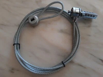 CAVO DI SICUREZZA ANTIFURTO PER NOTEBOOK E PC (a scelta con chiave/combinazione) - Immagine 1 di 4