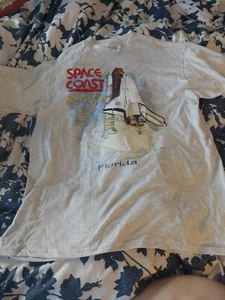 VTG 90s NASA Kennedy Space Center Coast T-Shirt Shuttle Program Made USA Florida - Picture 1 of 6
