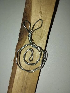 Handgefertigt Engel Spirale Edelstahl Anhänger - Bild 1 von 1