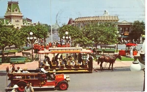 TOWN SQUARE, DISNEYLAND, U.S.A.  - PC2115 - Picture 1 of 2