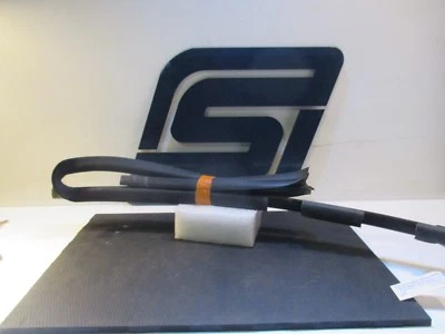 Nissan Sentra 1.8 S 2005 fabricante de equipos originales pasajero derecho puerta trasera ventana canal de funcionamiento Foto 1 de 4