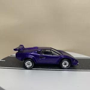 Matchbox Premiere Exotics Collection Lamborghini Countach LP 500S Purple 1:64 NM - Picture 1 of 13