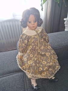 Vintage Puppe Stoff/porzellan - Bild 1 von 6