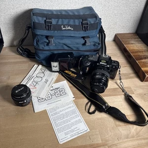 Nikon N4004S AF Kamera mit 50mm Objektiv & 28-70mm Objektiv, Speedlight Sb-22. Ungetestet - Bild 1 von 14