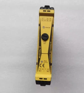 Relé de seguridad Weidmuller 1303760000 SCS 24VDC P1SIL3DS #E8 usado 1 pieza - Imagen 1 de 4
