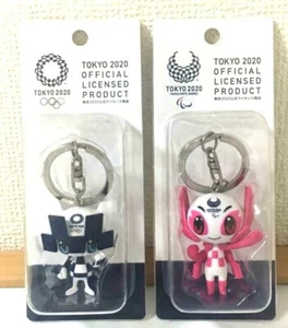Juego de 2 llaveros tridimensionales de PVC Tokio 2020 (mascota paralímpica olímpica) - Imagen 1 de 12
