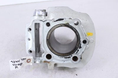 Yamaha XV 750 1993 Virago 750 jarra de cilindro Foto 1 de 4