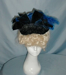 Charming Antique Hat Edwardian 1910 Black Straw Toque Hat Green Velvet Trims - Picture 1 of 7