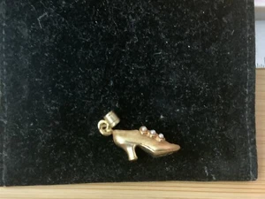 Just The Right Shoe 18kt Gold & Sterling Silver Charm Pearl Edwardian By Raine - Picture 1 of 4