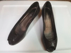 Van Eli Leather Bottom Pumps Heels Shoes Snakeskin Brown Size 9 Open Toe - Picture 1 of 3