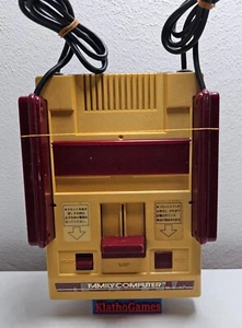Famicom  NES Konsole  Nintendo Entertainment System  NTSC-J Japan  D954 - Bild 1 von 5