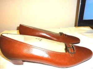 BELGIAN SHOES-LIGHT BROWN LEATHER-BUCKLE ACCENT-SIZE-8.5 AA-NEW MINT - Picture 1 of 7