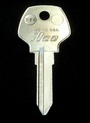 X94 Harley Davidson AMF Llave de encendido en blanco 1970-85 Electra cabeza de pala deslizante ancho Foto 1 de 4