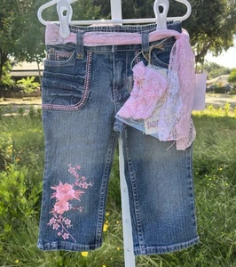 ๐ธ Y2K Capri Girls Kids Bongo Pink Embroidered Stone Washed Jeans Size 5 L NWT - Picture 1 of 8