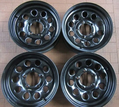 4 STAHLFELGEN 5,5X15 ET5 5X139,7 NABE 108,4 SUZUKI JIMNY - Bild 1 von 4