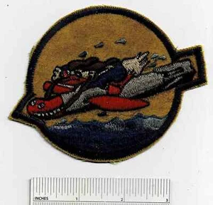 WW2 DONALD DUCK VT-8 Torpedo Plane Squadron WWII US Navy Shoulder Patch Cloth - Picture 1 of 2