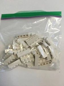 New LEGO Lot 1x4 pieces Basic Building Blocks Bricks Classic Bulk - Picture 1 of 10