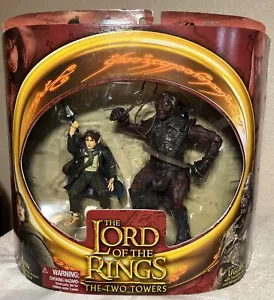 The Lord Of The Rings Hobbit Pippin & Ugluk Orc The Two Towers Action Figures - Picture 1 of 7