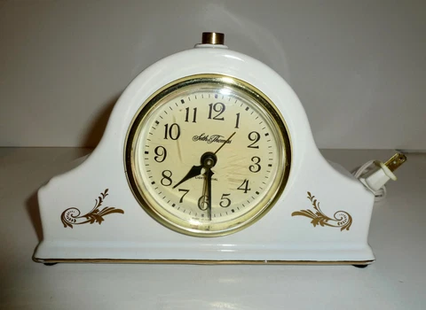 Vintage Seth Thomas Electric Drowse Button Ceramic Clock With Gold Design Cover