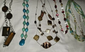 Vtg BR BANANA REPUB, BROOKS BROS + 5 MORE NECKLACES - Picture 1 of 10