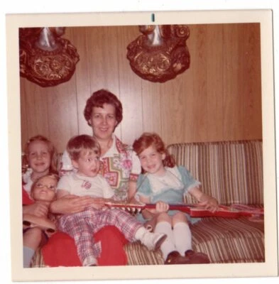 vintage snapshot mom,redheads,children,toy electric guitar,girls Hair Mannequin - Image 1 of 2