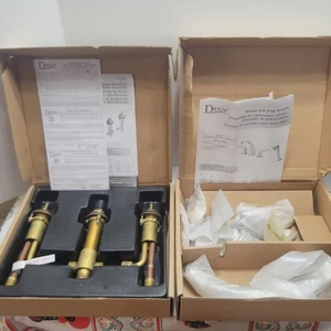 Danze D301571BNPVT Collezione Plymouth Rubinetto per vasca romana a 2 manici e regolazione grezzo in  - Foto 1 di 20