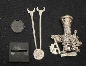 Oldhammer Warhammer Chaos Dwarf Hero OOP GW WHFB - Picture 1 of 3