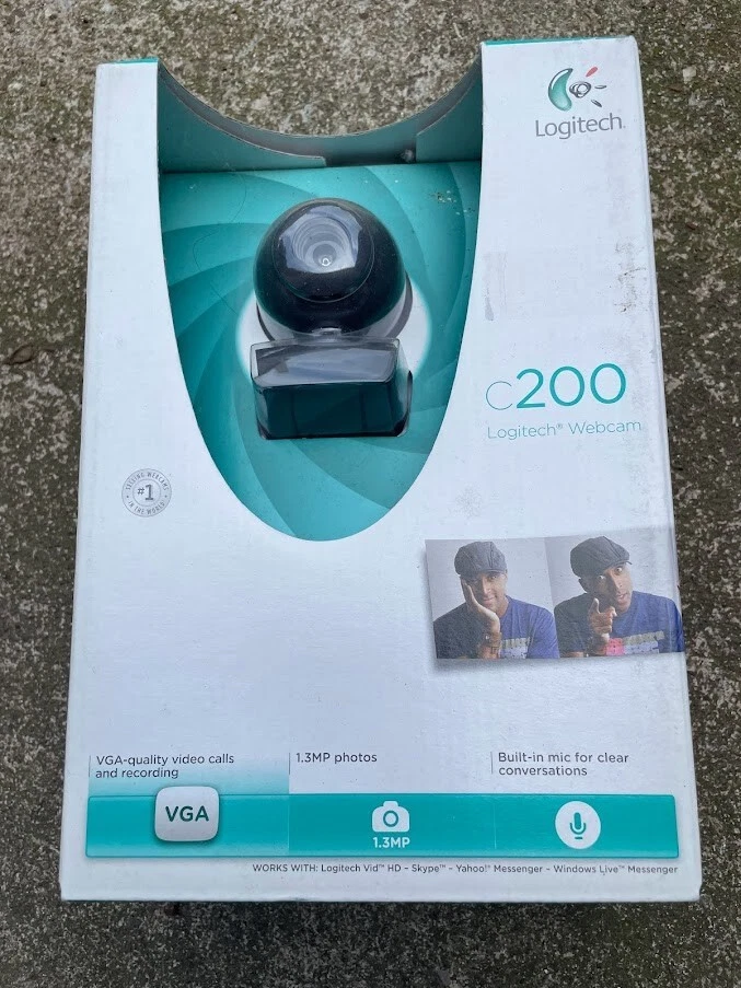 Basic USB Logitech Mountable Laptop Webcam C200 Desktop Easy Setup Chat Connect - Image 1 of 1