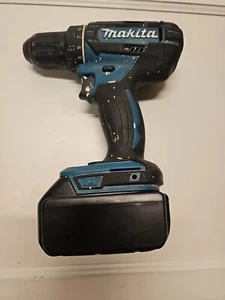 Makita Cordless Drill/Driver XFD10 & 4.0 ah battery  - Picture 1 of 5