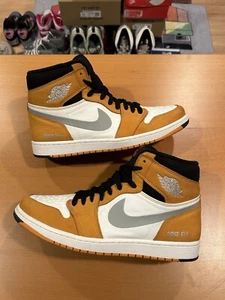 Size 11 - Air Jordan 1 Element GORE-TEX High Light Curry Orange DB2889-700 Shoes - Picture 1 of 7