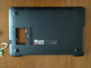 Scocca x Asus X555L - X555LA - F555L - F555LJ cover inferiore bottom case base - Foto 1 di 2