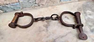 Vintage Iron Prison 12 Inch Handcuffs Property Of Alcatraz Iron Hand Cuffs key - Picture 1 of 4