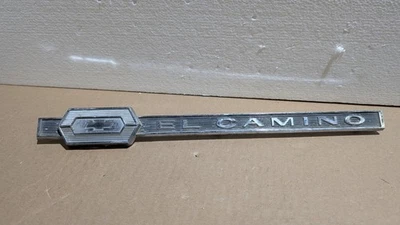Chevy El Camino 1964 original cuarto trasero panel emblema insignia #4412584 Foto 1 de 4