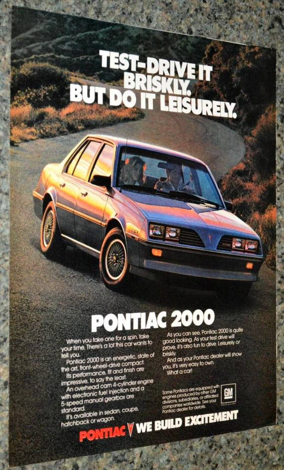 1983 PONTIAC 2000 ORIGINAL ADVERTISEMENT PRINT AD 83 J2000 - Image 1 of 1